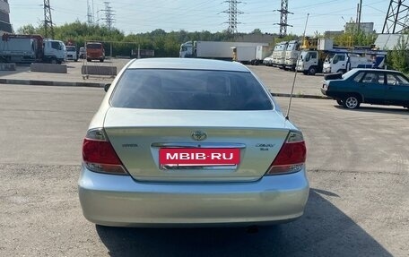 Toyota Camry V40, 2005 год, 900 000 рублей, 4 фотография