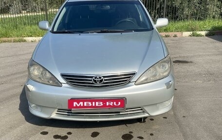 Toyota Camry V40, 2005 год, 900 000 рублей, 6 фотография