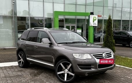 Volkswagen Touareg III, 2007 год, 1 375 000 рублей, 3 фотография