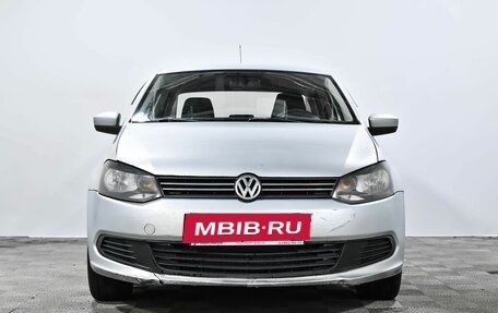 Volkswagen Polo VI (EU Market), 2012 год, 600 000 рублей, 2 фотография