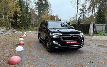 Toyota Land Cruiser 200, 2019 год, 9 500 000 рублей, 1 фотография