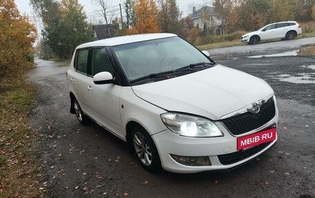 Skoda Fabia II, 2011 год, 510 000 рублей, 3 фотография