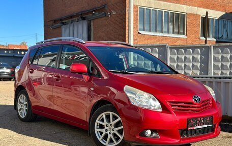 Toyota Verso I, 2011 год, 1 499 000 рублей, 7 фотография