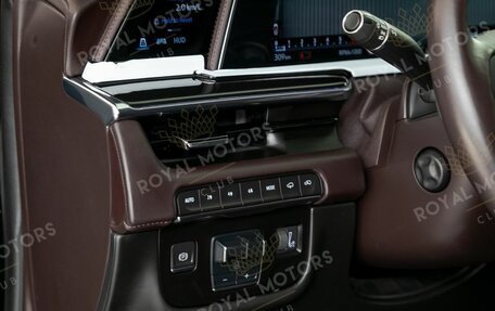 Cadillac Escalade V, 2022 год, 30 500 000 рублей, 13 фотография