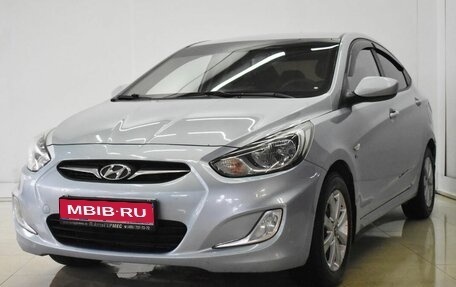 Hyundai Solaris II рестайлинг, 2013 год, 870 000 рублей, 1 фотография