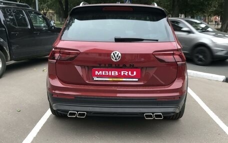 Volkswagen Tiguan II, 2017 год, 2 555 000 рублей, 2 фотография