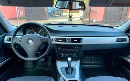 BMW 3 серия, 2011 год, 1 350 000 рублей, 12 фотография