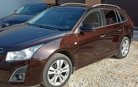 Chevrolet Cruze II, 2013 год, 990 000 рублей, 2 фотография