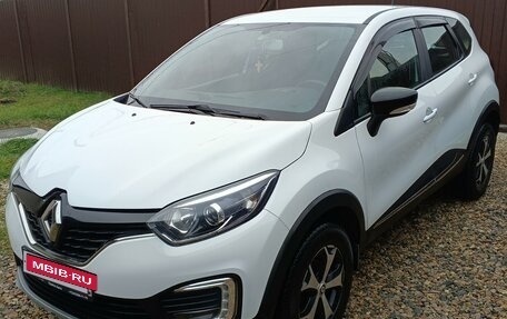 Renault Kaptur I рестайлинг, 2019 год, 1 750 000 рублей, 4 фотография