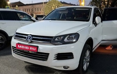 Volkswagen Touareg III, 2012 год, 2 490 000 рублей, 1 фотография