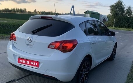 Opel Astra J, 2012 год, 1 150 000 рублей, 5 фотография