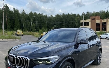 BMW X5, 2019 год, 5 850 000 рублей, 4 фотография