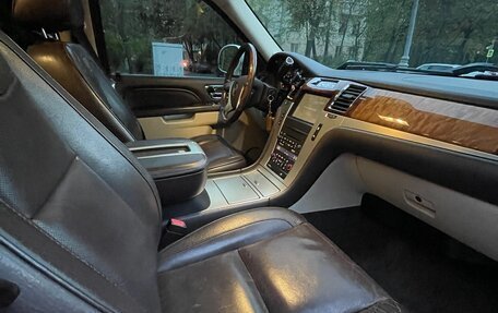 Cadillac Escalade III, 2013 год, 2 800 000 рублей, 11 фотография