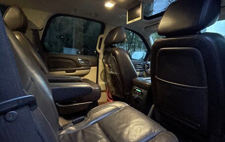 Cadillac Escalade III, 2013 год, 2 800 000 рублей, 14 фотография