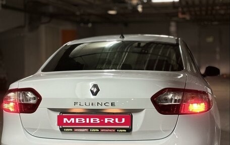 Renault Fluence I, 2010 год, 630 000 рублей, 2 фотография