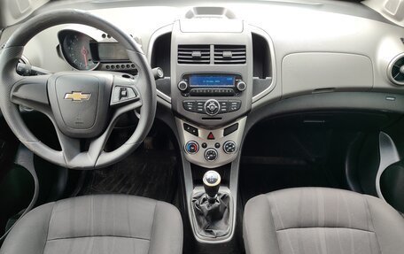 Chevrolet Aveo III, 2014 год, 850 000 рублей, 3 фотография