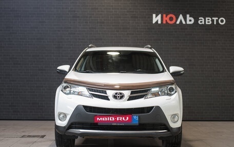 Toyota RAV4, 2014 год, 2 175 000 рублей, 2 фотография