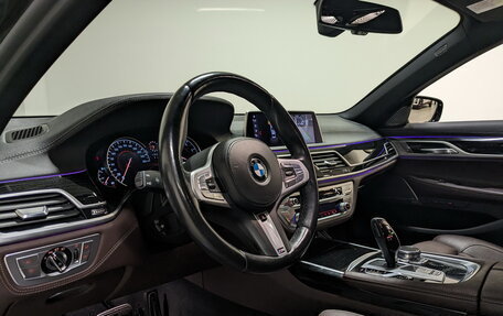 BMW 7 серия, 2018 год, 4 995 000 рублей, 21 фотография