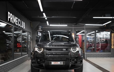 Land Rover Defender II, 2024 год, 16 950 000 рублей, 3 фотография