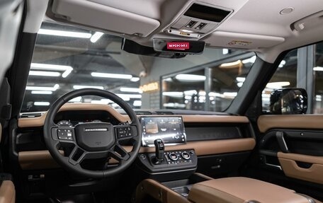 Land Rover Defender II, 2024 год, 16 950 000 рублей, 14 фотография