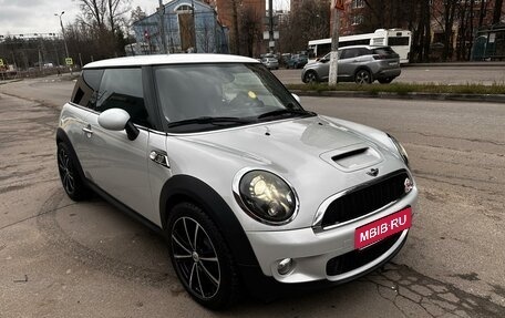 MINI Hatch, 2009 год, 1 050 000 рублей, 1 фотография