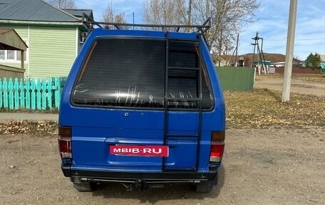 Nissan Vanette II, 1991 год, 550 000 рублей, 3 фотография