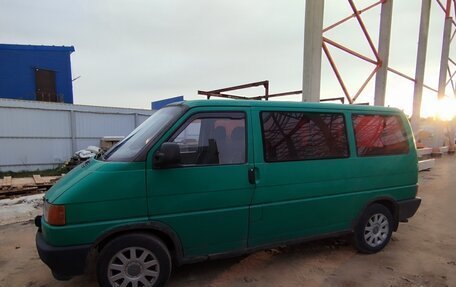 Volkswagen Caravelle T4, 1995 год, 595 000 рублей, 2 фотография