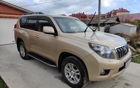 Toyota Land Cruiser Prado 150 рестайлинг 2, 2012 год, 3 450 000 рублей, 2 фотография