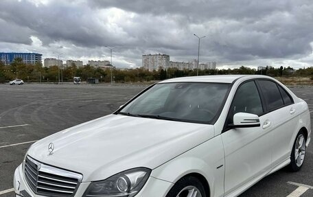 Mercedes-Benz C-Класс, 2011 год, 1 830 000 рублей, 1 фотография