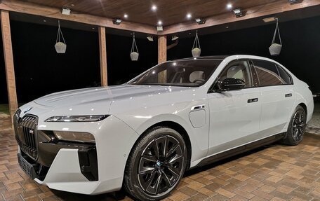 BMW 7 серия, 2024 год, 21 600 000 рублей, 2 фотография