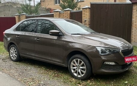 Skoda Rapid II, 2021 год, 1 900 000 рублей, 2 фотография