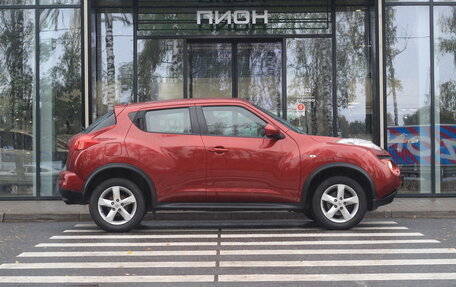 Nissan Juke II, 2013 год, 1 395 000 рублей, 4 фотография