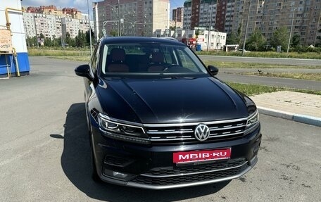 Volkswagen Tiguan II, 2018 год, 3 190 000 рублей, 1 фотография