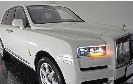 Rolls-Royce Cullinan, 2024 год, 52 900 000 рублей, 5 фотография