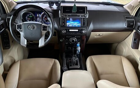 Toyota Land Cruiser Prado 150 рестайлинг 2, 2013 год, 4 300 000 рублей, 8 фотография