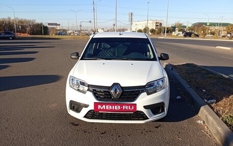 Renault Logan II, 2019 год, 799 000 рублей, 4 фотография