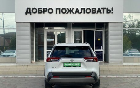 Toyota RAV4, 2019 год, 3 118 000 рублей, 6 фотография