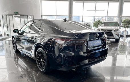 Toyota Camry, 2019 год, 3 999 000 рублей, 7 фотография