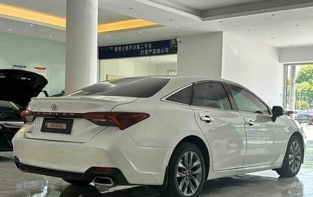 Toyota Avalon, 2021 год, 2 800 000 рублей, 5 фотография