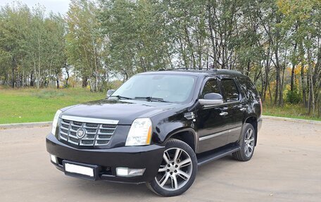 Cadillac Escalade III, 2008 год, 1 765 000 рублей, 4 фотография