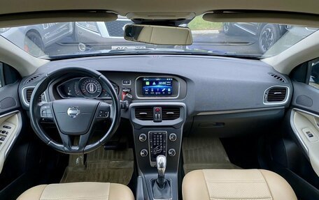 Volvo V40 Cross Country I, 2013 год, 1 765 000 рублей, 13 фотография