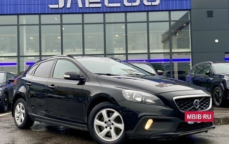 Volvo V40 Cross Country I, 2013 год, 1 765 000 рублей, 3 фотография