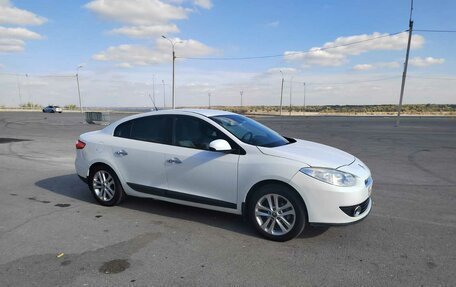 Renault Fluence I, 2010 год, 715 000 рублей, 2 фотография