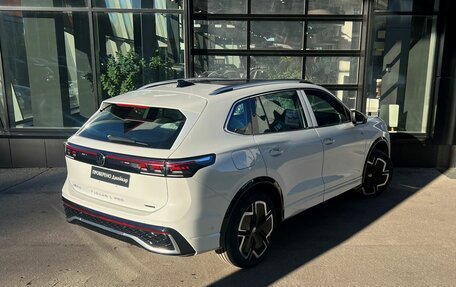 Volkswagen Tiguan, 2024 год, 5 650 000 рублей, 6 фотография