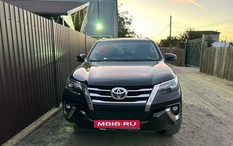 Toyota Fortuner II, 2017 год, 3 500 000 рублей, 2 фотография