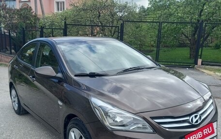 Hyundai Solaris II рестайлинг, 2015 год, 1 359 000 рублей, 5 фотография