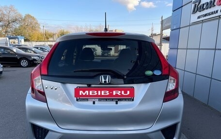 Honda Fit III, 2016 год, 997 000 рублей, 5 фотография