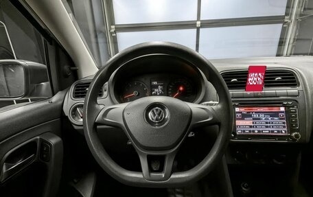 Volkswagen Polo VI (EU Market), 2016 год, 925 000 рублей, 13 фотография