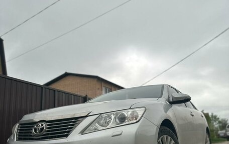 Toyota Camry, 2013 год, 2 100 000 рублей, 2 фотография