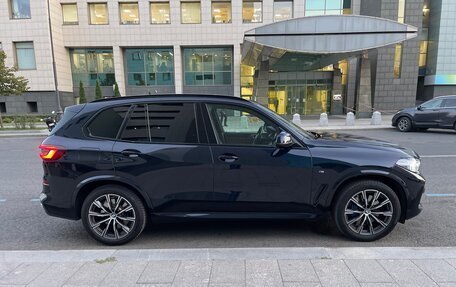 BMW X5, 2021 год, 9 000 000 рублей, 4 фотография